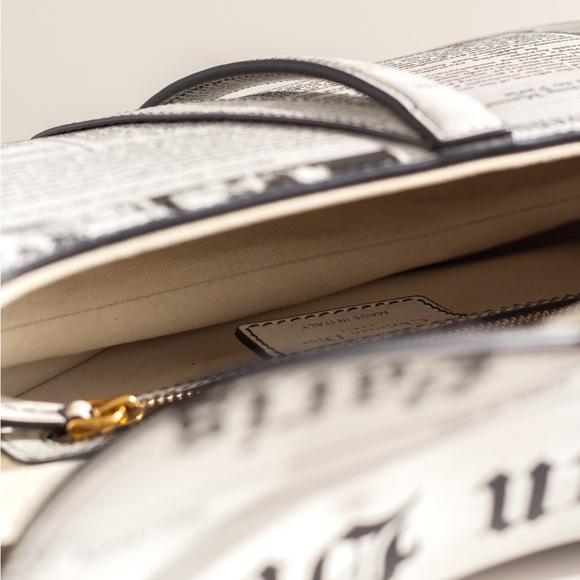 Rare Christian Dior 2024 Newspaper Print White Black Calfskin Saddle Bag - Picture 14 of 16